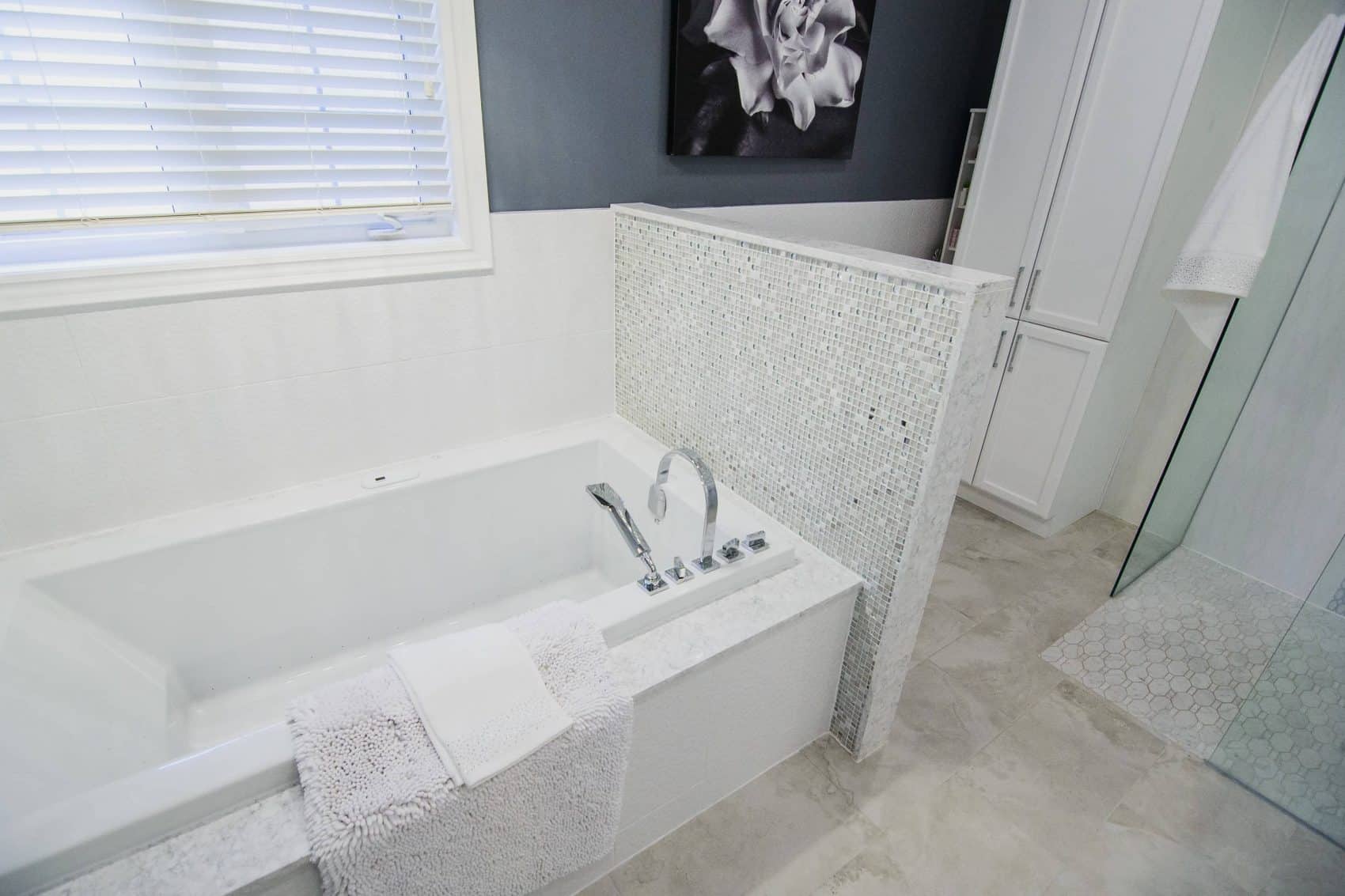 bath tub surround installation toronto